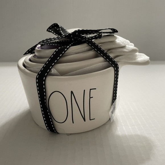 Rae Dunn 2023 Halloween White Ghost Measuring Cups - Purple Inside NWT - Picture 8 of 9